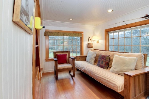 Beach Charm image 19